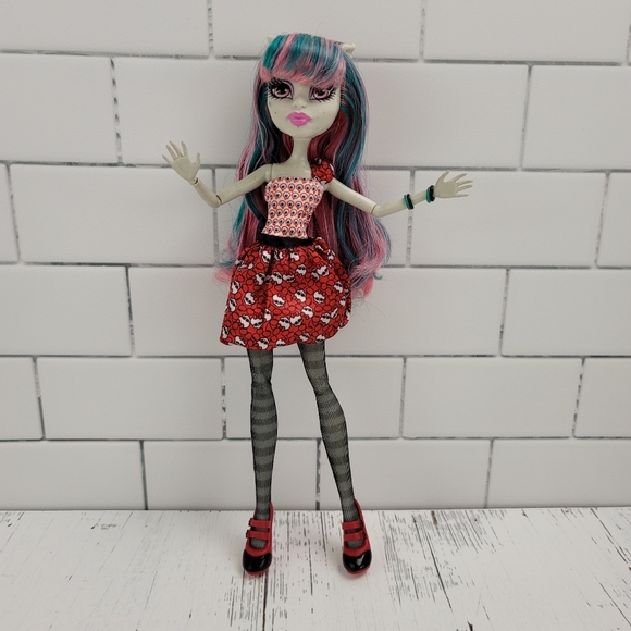 monster high Other - Monster High Rochelle Goyle Doll